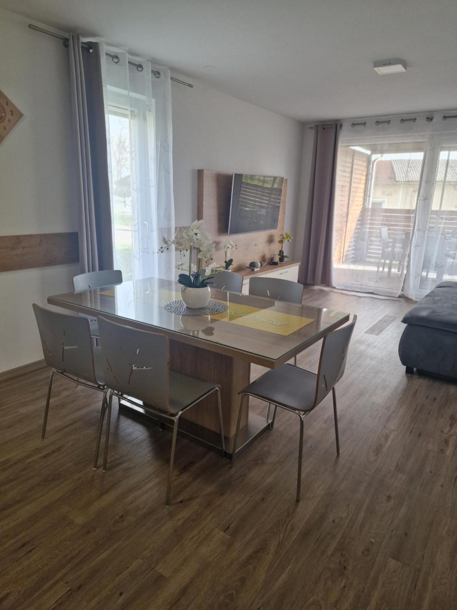 Family Apartment Moravske-Toplice Ngoại thất bức ảnh